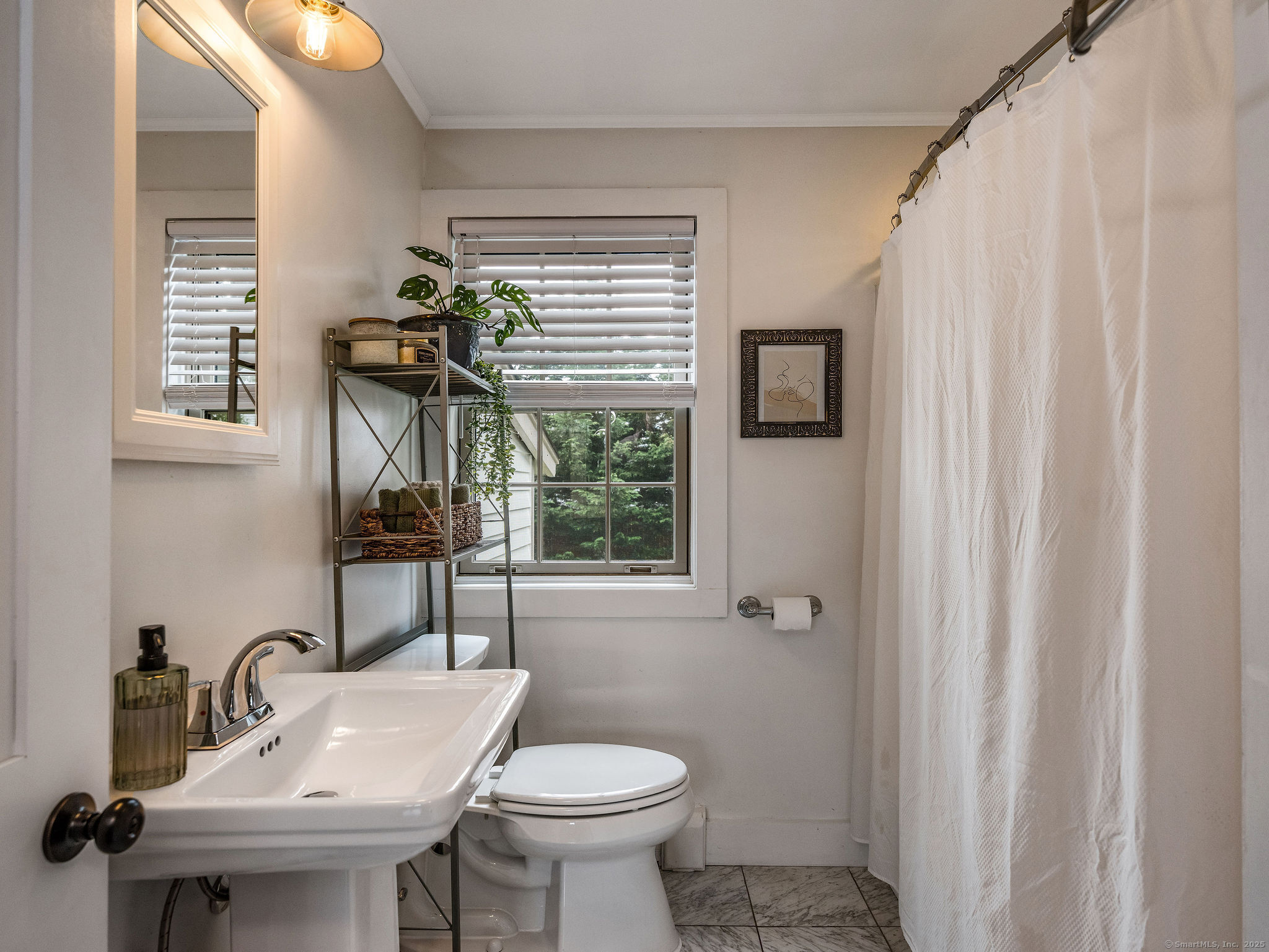 8 Hinckley Street, Stonington, Connecticut image 19