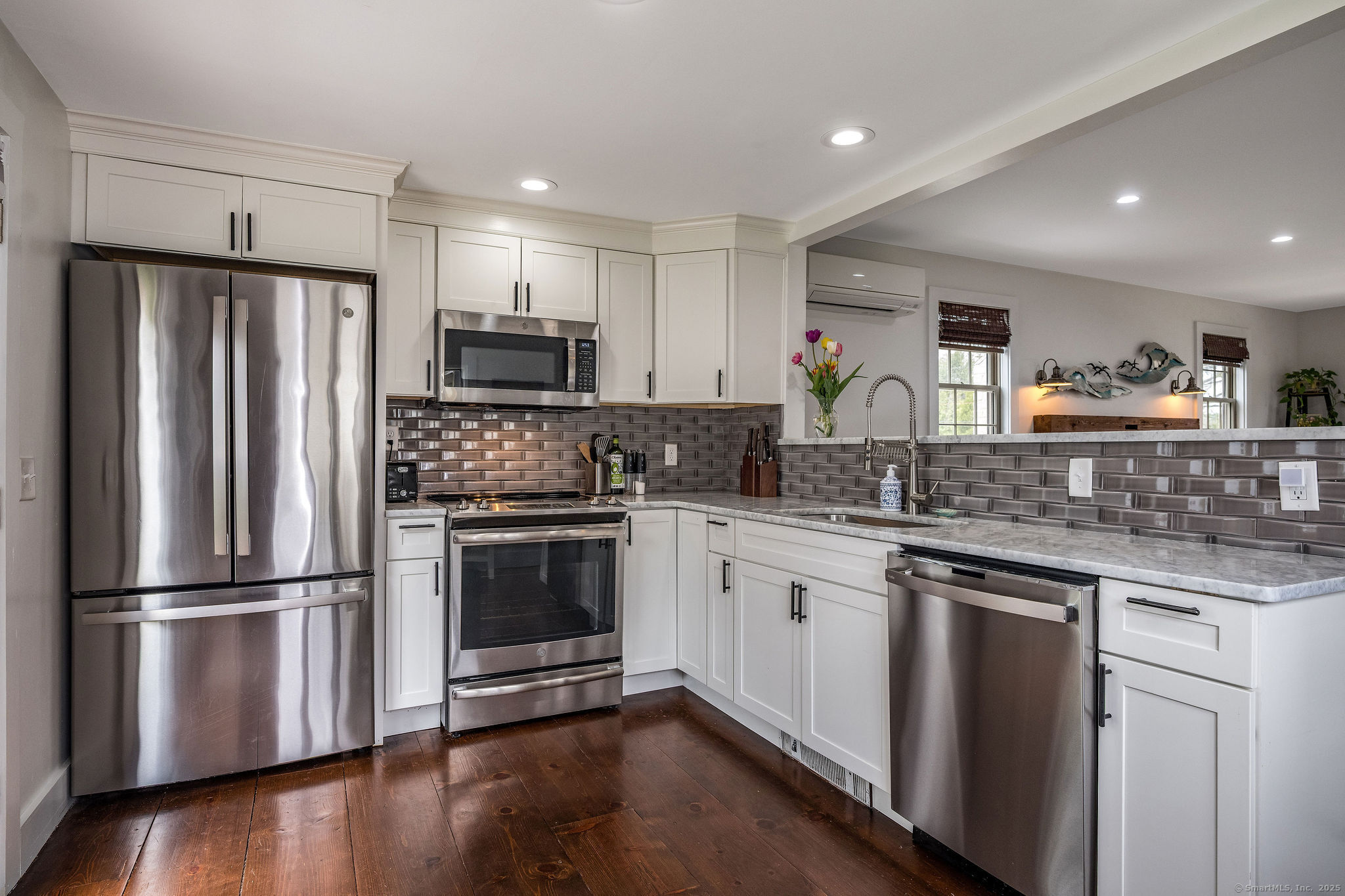 8 Hinckley Street, Stonington, Connecticut image 16
