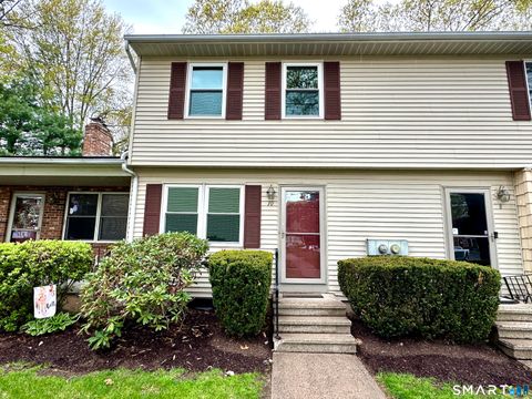 Condo For Rent - 10 Windwood Drive #10<br/> Windsor Locks, CT 06096