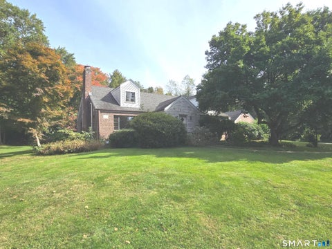 Photo of 821 Bayberry Lane, Orange, CT 06477 (MLS # 24213628)