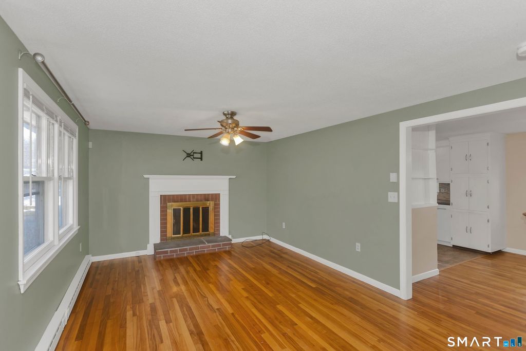 Photo of 73 Laurel Street, Enfield, CT 06082 (MLS # 24159354)