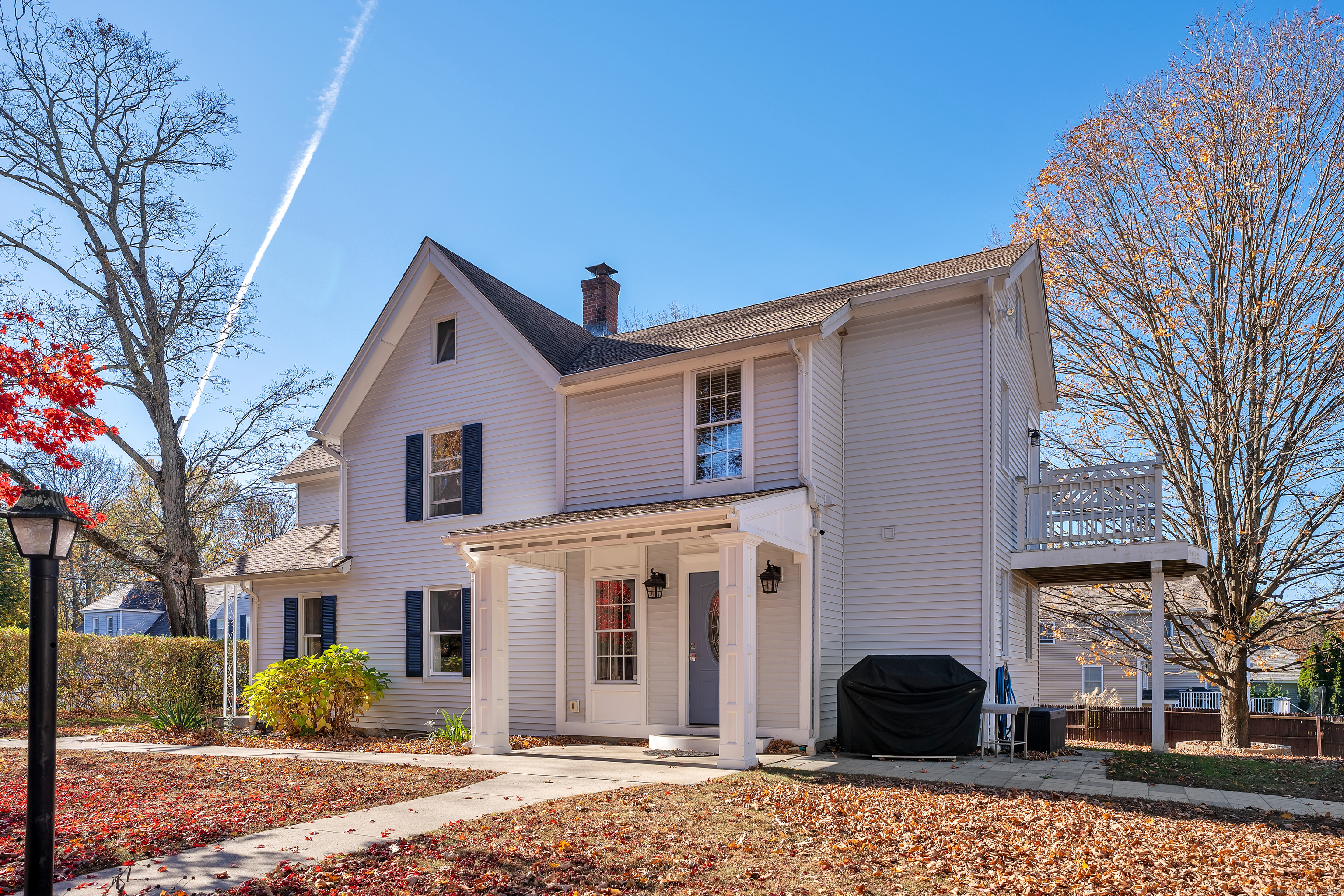 Property for Sale at 115 Maple Avenue, Watertown, Connecticut - Bedrooms: 4 
Bathrooms: 3 
Rooms: 8  - $399,900