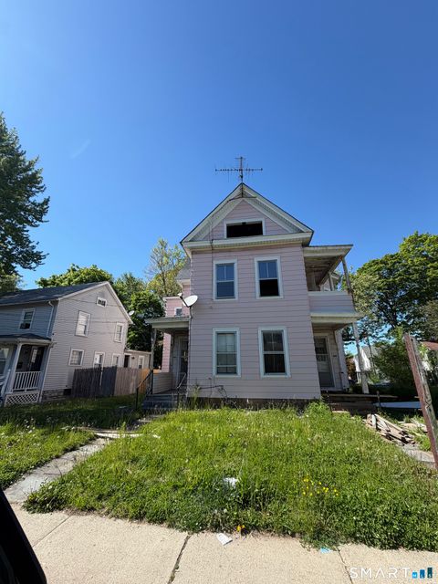 Photo of 162 Liberty Street, Middletown, CT 06457 (MLS # 24175147)