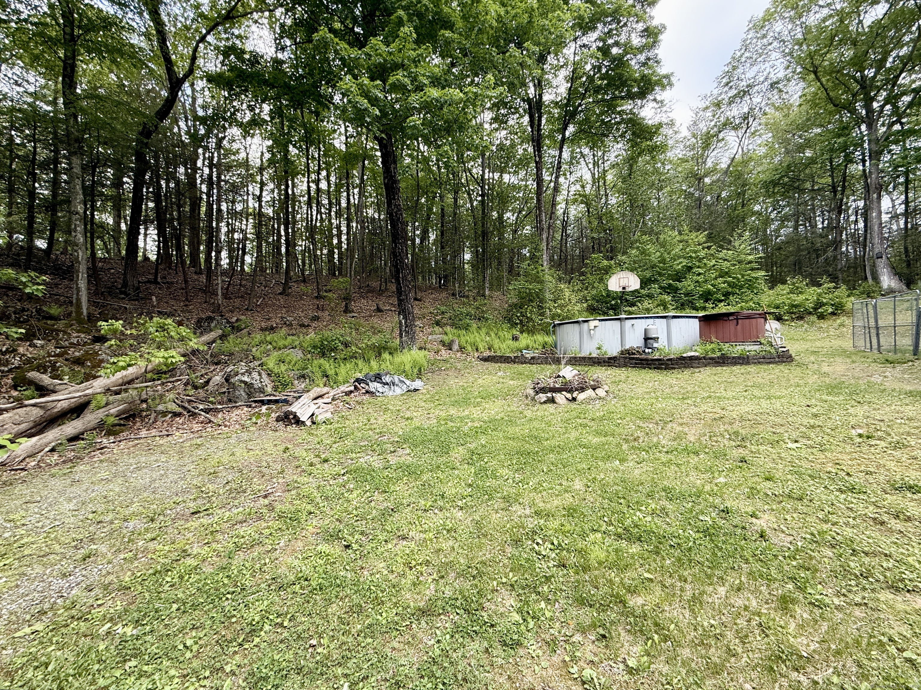 225 Guerdat Road, Torrington, Connecticut image 38