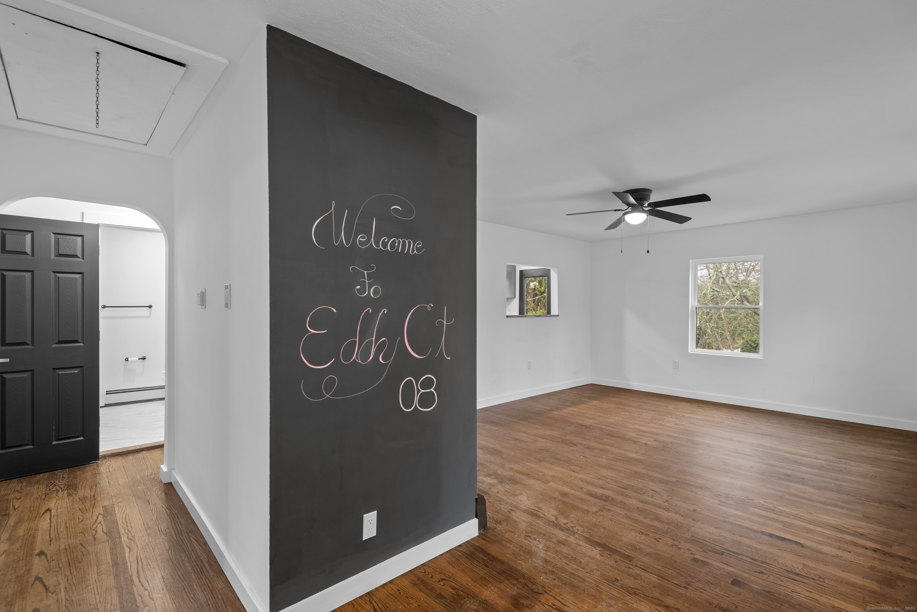 8 Eddy Court, Montville, Connecticut image 3