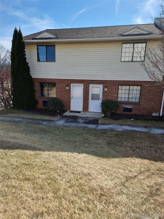 Property for Sale at Scott Road Apt 22, Waterbury, Connecticut - Bedrooms: 2 
Bathrooms: 2 
Rooms: 4  - $142,500