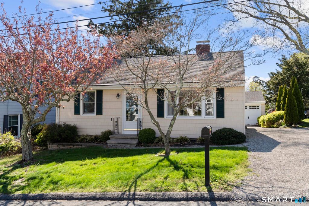 Photo of 18 Second Avenue, Branford, CT 06405 (MLS # 24170544)