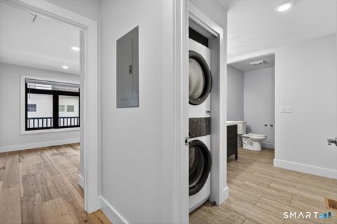 Tiny photo for 32-1/2 Village Road, Milford, CT 06460 (MLS # 24157811)