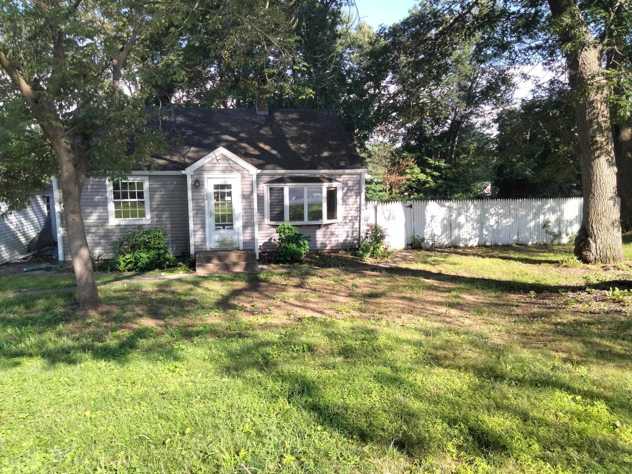 142 South Center Street