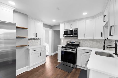 Tiny photo for 67 Bissell Street, Manchester, CT 06040 (MLS # 24143692)