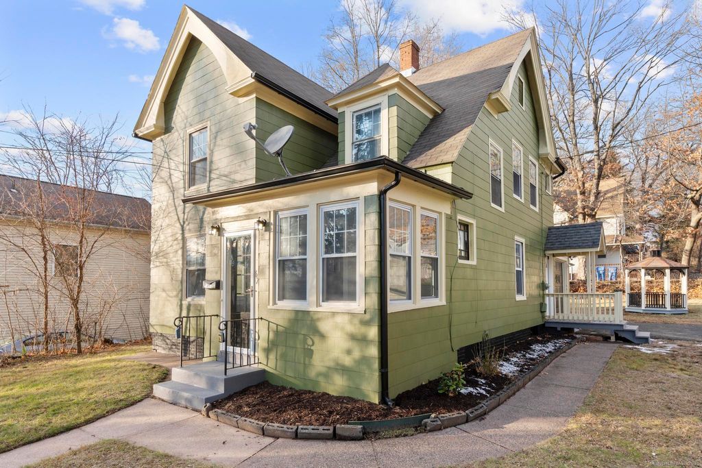 Photo of 67 Bissell Street, Manchester, CT 06040 (MLS # 24143692)