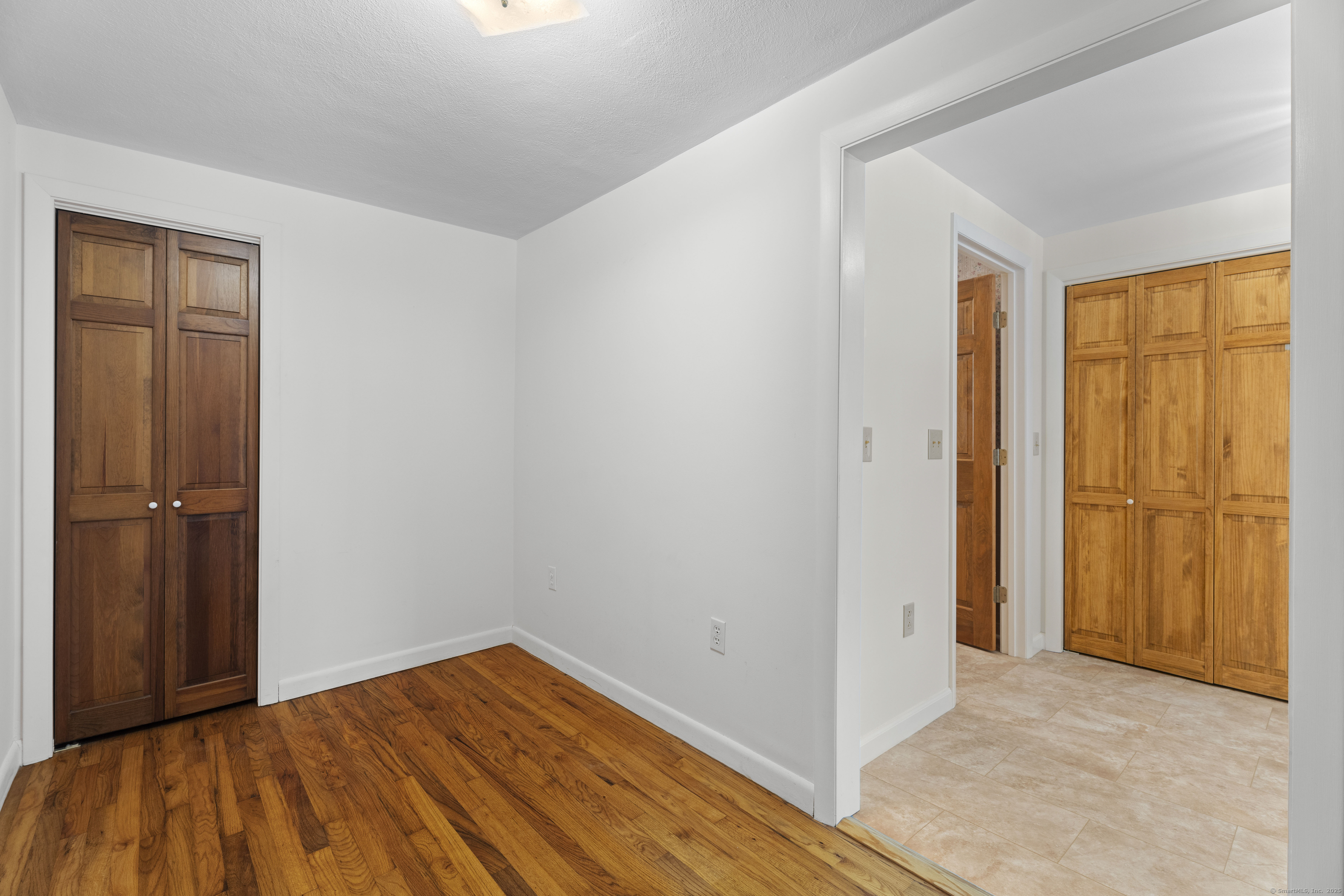 576 Noank Ledyard Road, Groton, Connecticut image 33