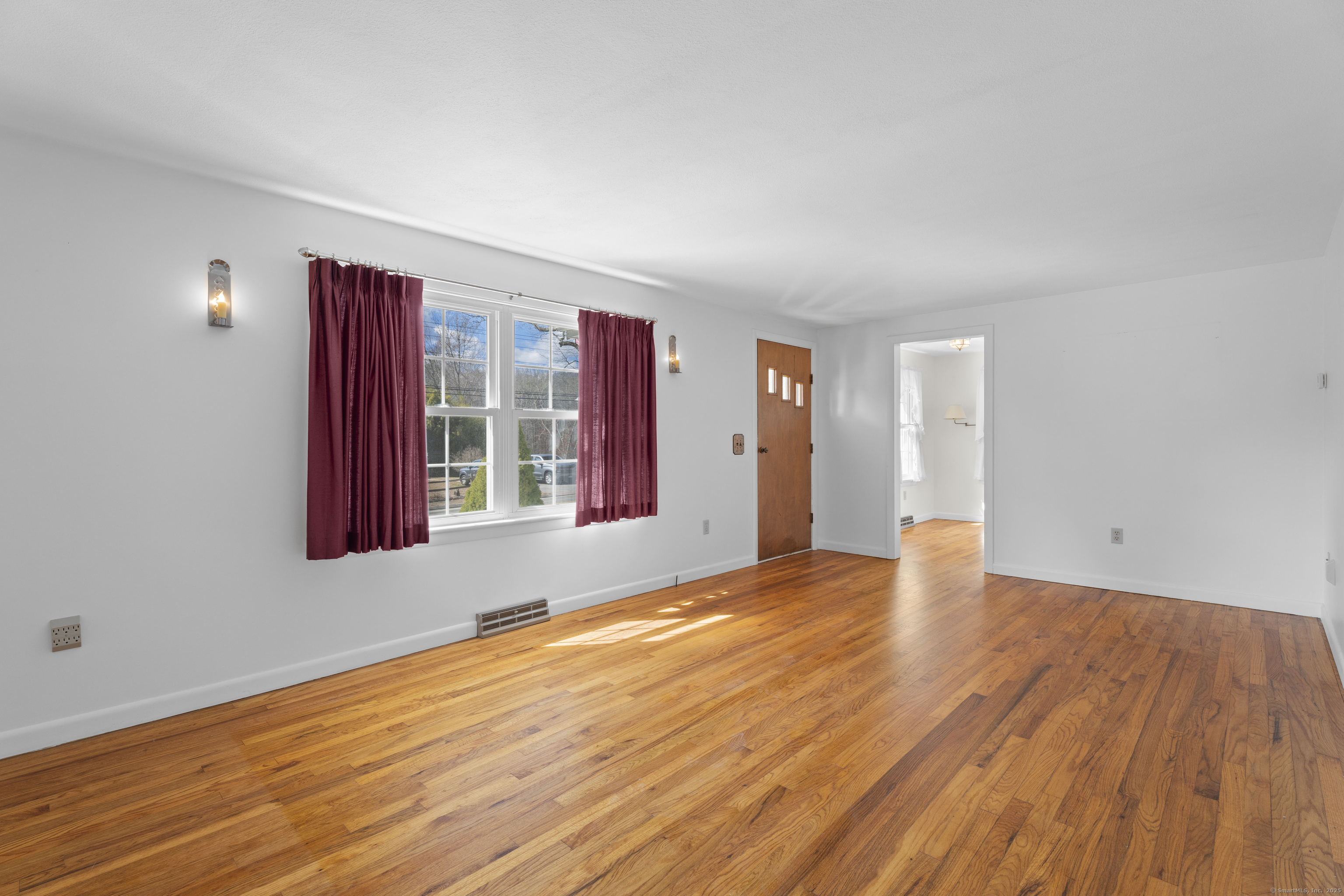 576 Noank Ledyard Road, Groton, Connecticut image 15