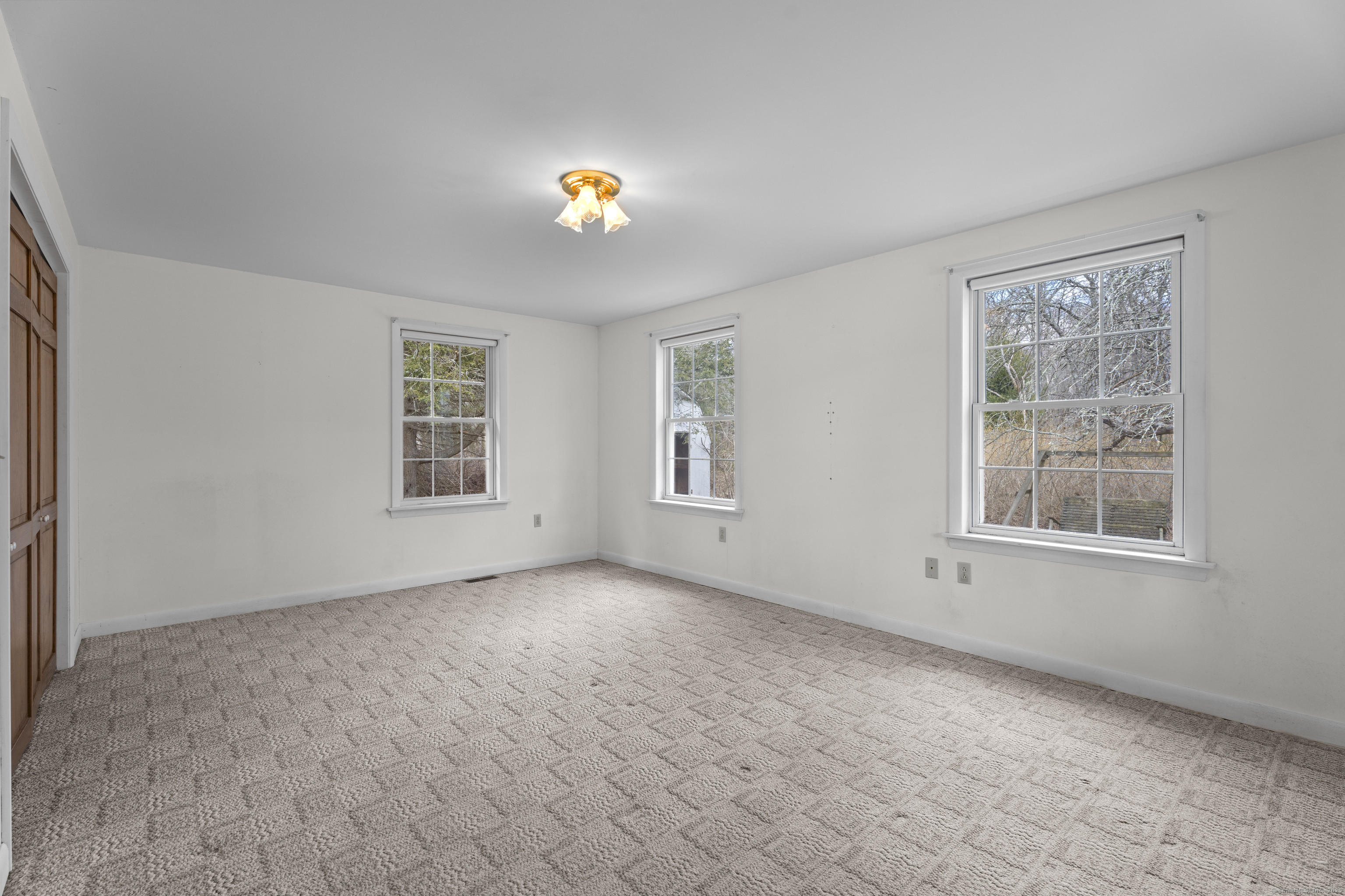 576 Noank Ledyard Road, Groton, Connecticut image 28