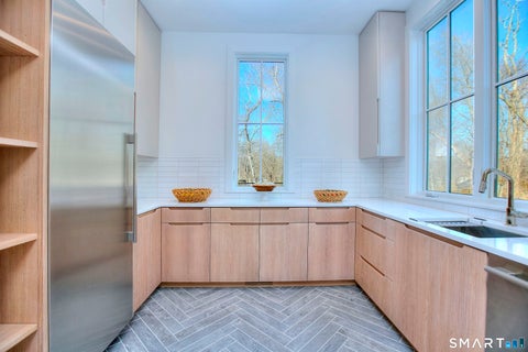 Tiny photo for 8 Loretta Court, Westport, CT 06880 (MLS # 24211630)
