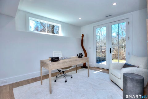 Tiny photo for 8 Loretta Court, Westport, CT 06880 (MLS # 24211630)