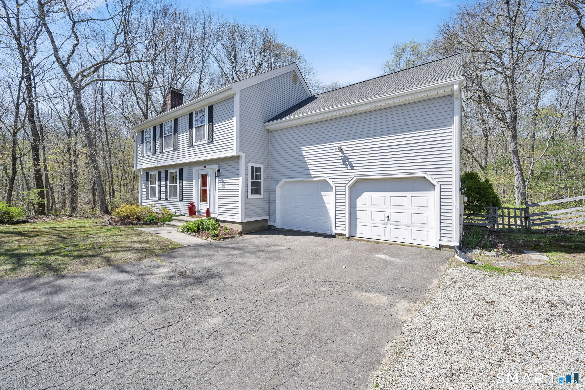 13 Nipmuck Road