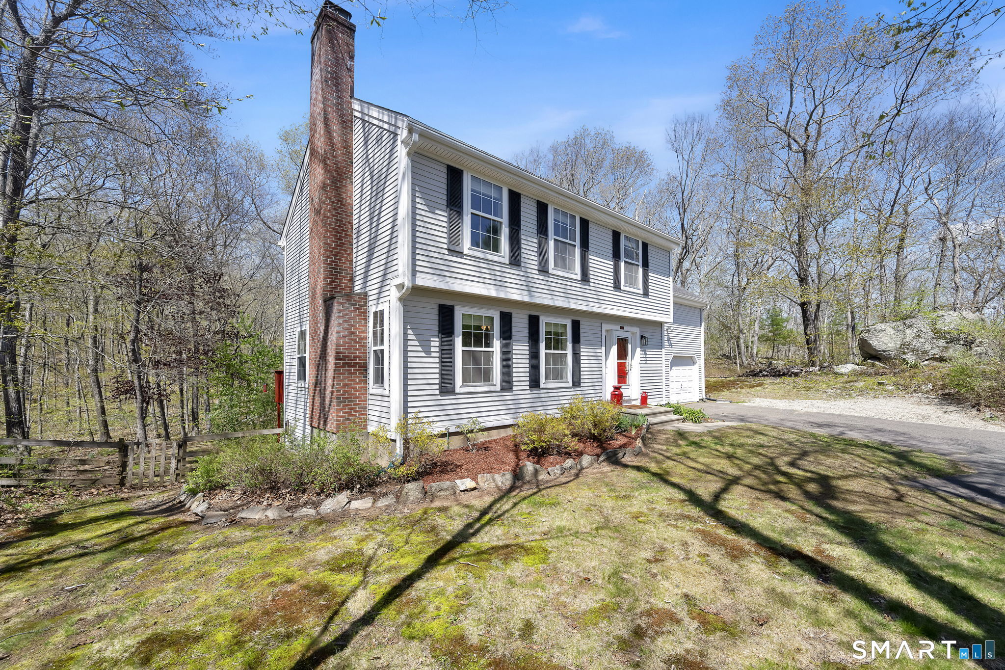13 Nipmuck Road