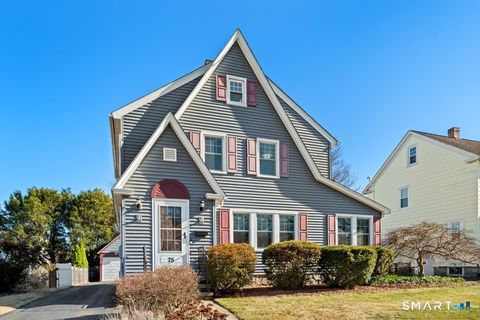 Photo of 75 Elizabeth Terrace, Stratford, CT 06614 (MLS # 24163557)