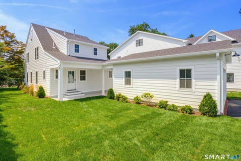 Photo of 517 Newfield Avenue, Stamford, CT 06905 (MLS # 24197362)