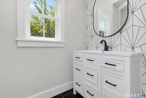 Tiny photo for 517 Newfield Avenue, Stamford, CT 06905 (MLS # 24197362)