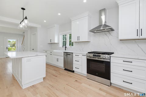 Tiny photo for 517 Newfield Avenue, Stamford, CT 06905 (MLS # 24197362)