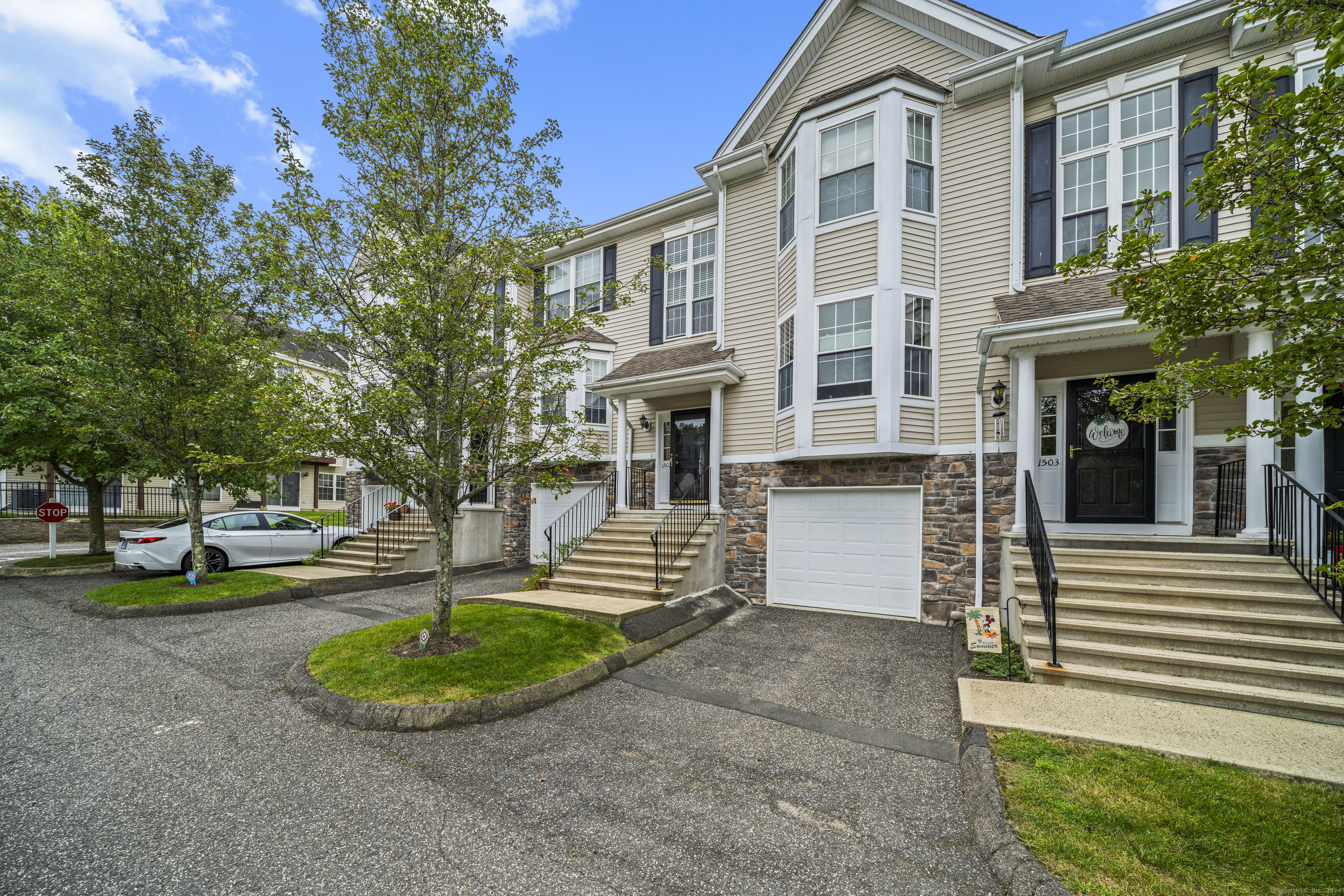 View Danbury, CT 06810 townhome