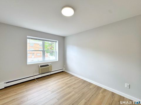 Tiny photo for 1 Walter Avenue #25, Norwalk, CT 06851 (MLS # 24179683)