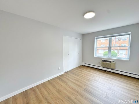 Tiny photo for 1 Walter Avenue #25, Norwalk, CT 06851 (MLS # 24179683)