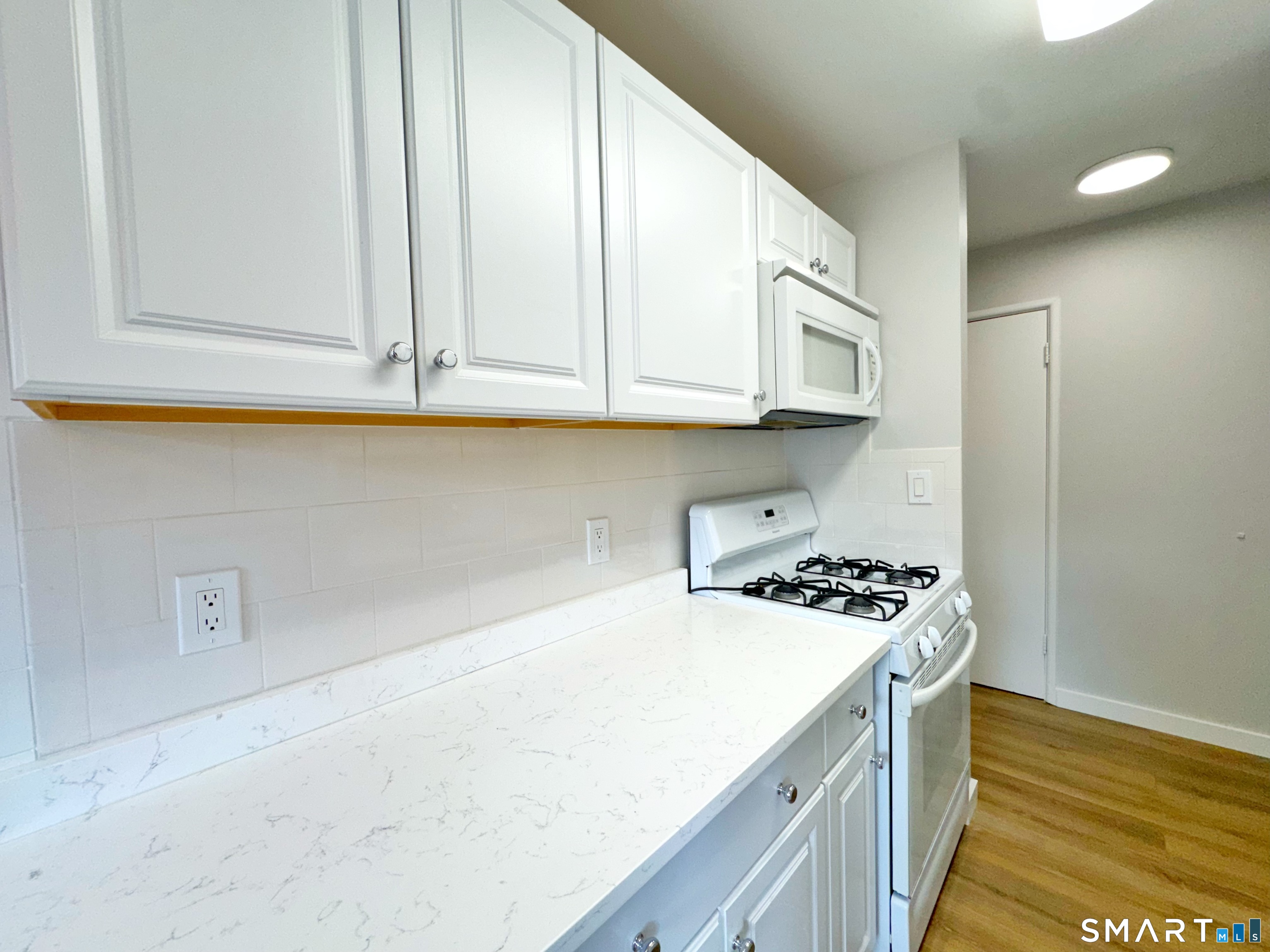1 Walter Avenue 25