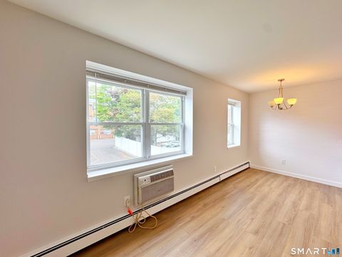 Tiny photo for 1 Walter Avenue #25, Norwalk, CT 06851 (MLS # 24179683)