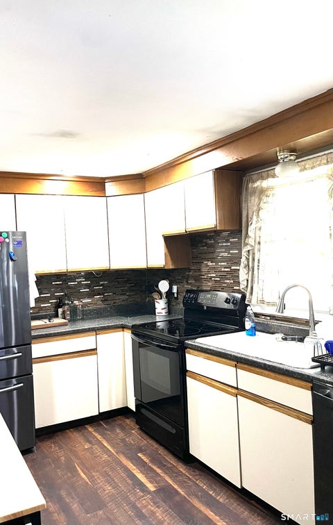 Tiny photo for 5 Portland Street, New Haven, CT 06513 (MLS # 24202101)