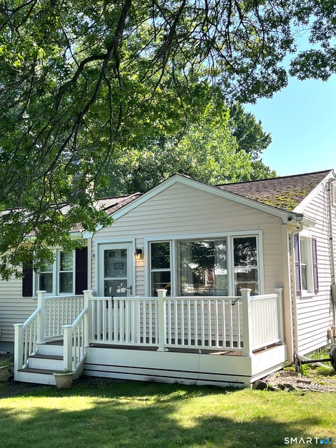 Photo of 5 Portland Street, New Haven, CT 06513 (MLS # 24202101)