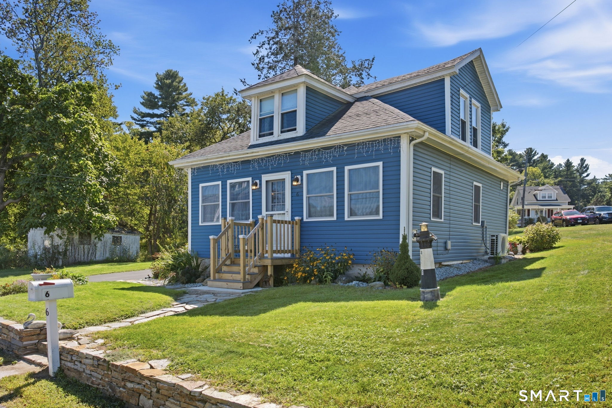 6 Crystal Street