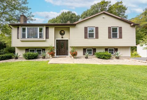 199 Aston Lane Middletown CT 06457