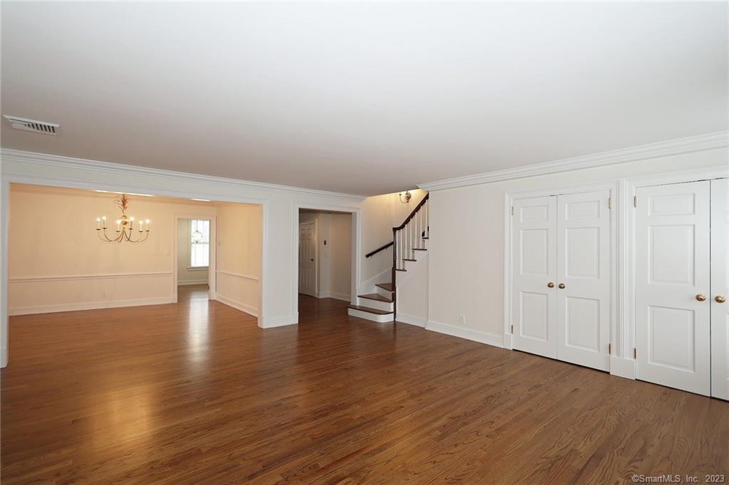 249 Main Street 2