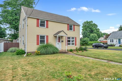 Photo of 28 Huber Avenue, Meriden, CT 06450 (MLS # 24186714)