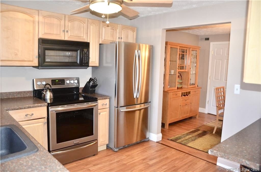 5 Amato Drive APT E