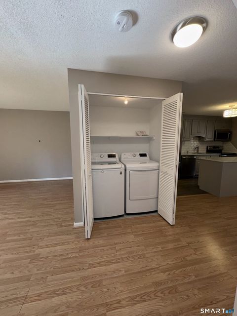 Tiny photo for 63 Songbird Lane #63, Farmington, CT 06032 (MLS # 24163797)