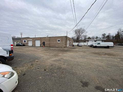 Tiny photo for 59 Old Broadway E, North Haven, CT 06473 (MLS # 24164303)