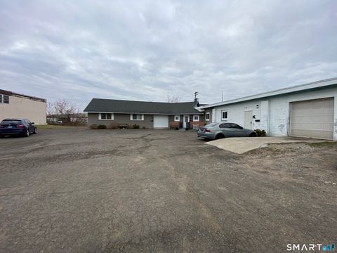 Tiny photo for 59 Old Broadway E, North Haven, CT 06473 (MLS # 24164303)