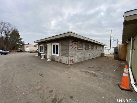 Tiny photo for 59 Old Broadway E, North Haven, CT 06473 (MLS # 24164303)