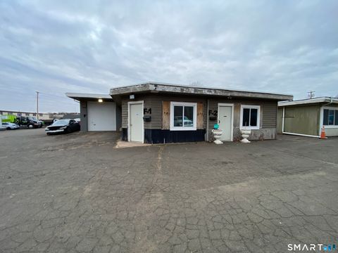 Tiny photo for 59 Old Broadway E, North Haven, CT 06473 (MLS # 24164303)