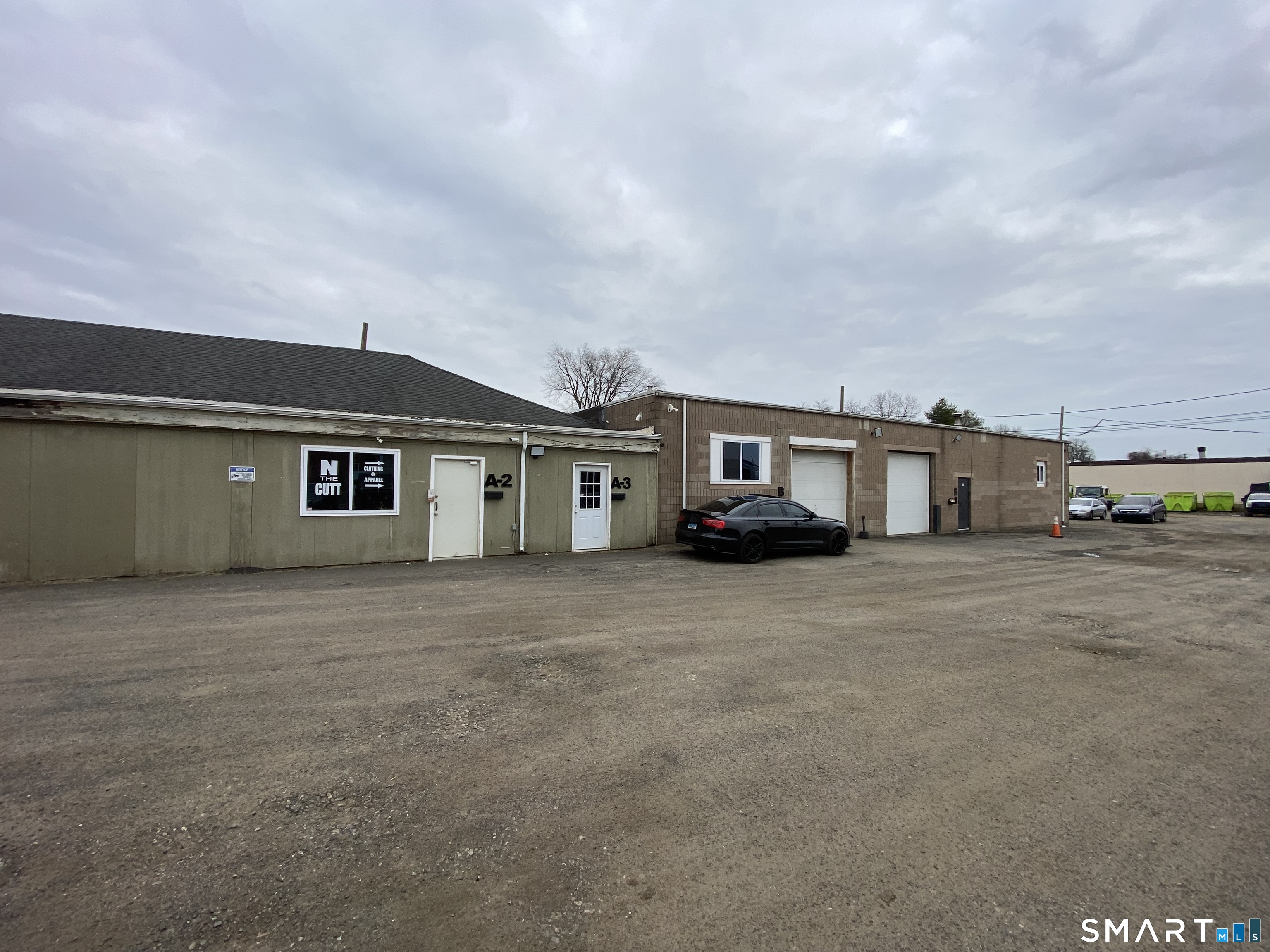 59 Old Broadway East