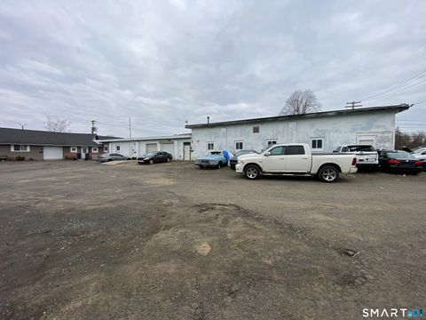 Tiny photo for 59 Old Broadway E, North Haven, CT 06473 (MLS # 24164303)