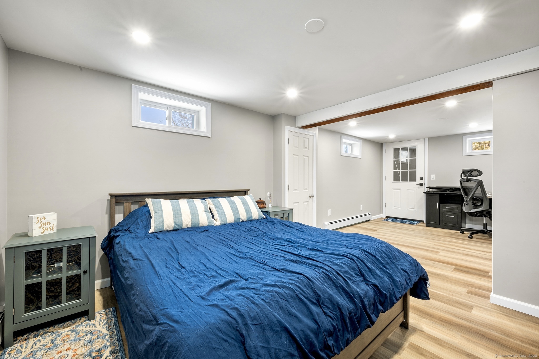 35 Bayshore Drive, New London, Connecticut image 16