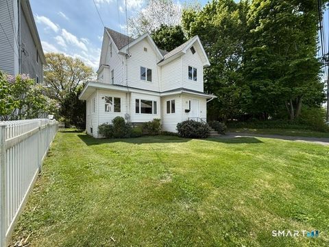Photo of 74 Ocean Avenue, Milford, CT 06460 (MLS # 24174160)
