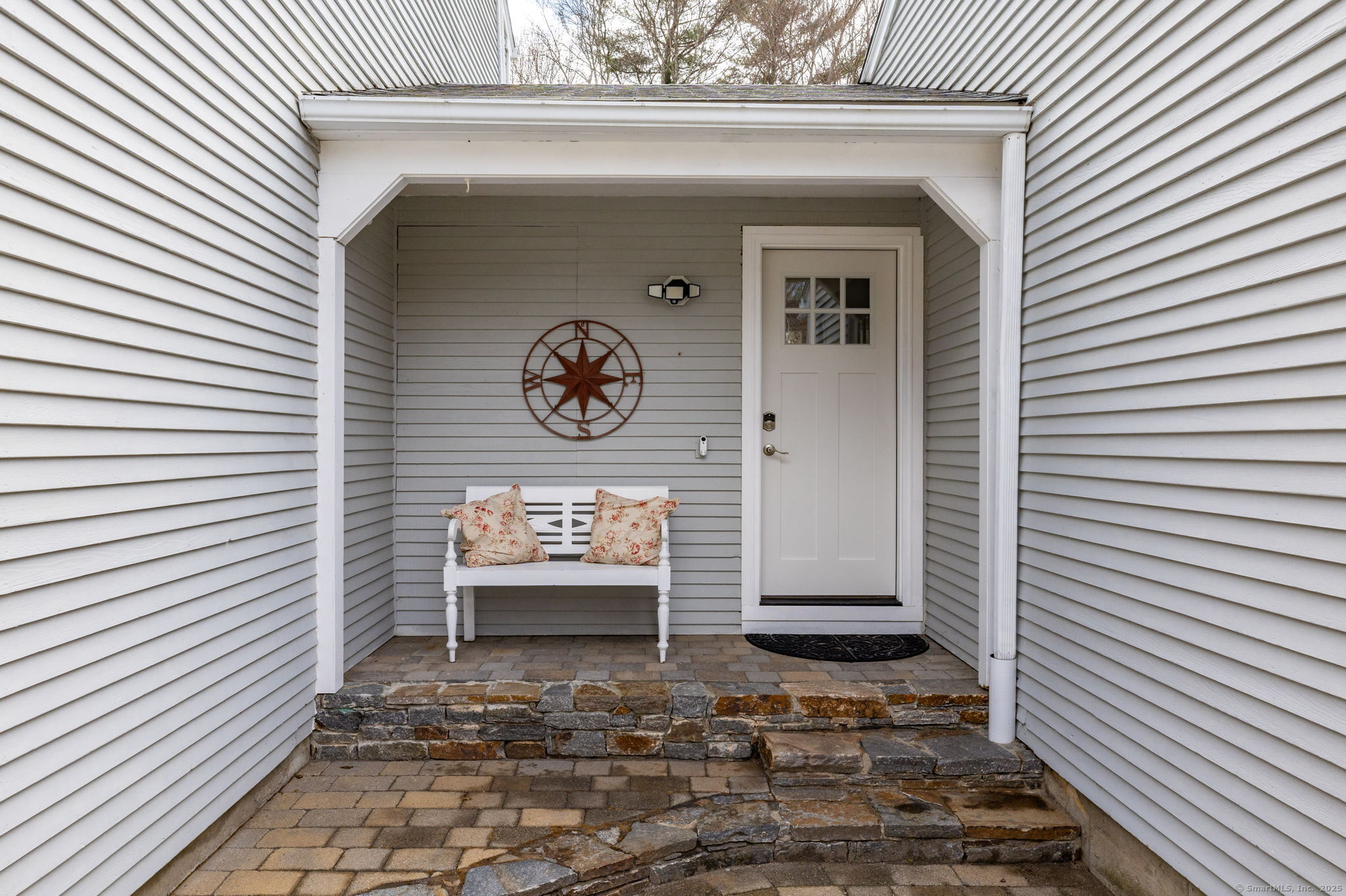 17 Tumble Brook Circle, Somers, Connecticut image 5
