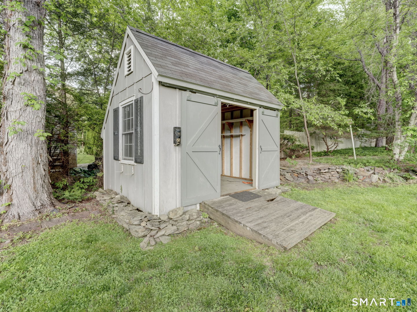37 Dorothy Drive