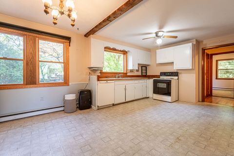 Tiny photo for 10 Lakeview Park, Columbia, CT 06237 (MLS # 24133727)